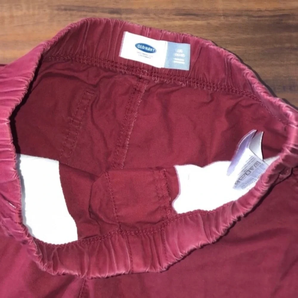 Old Navy beautiful pull up shorts.